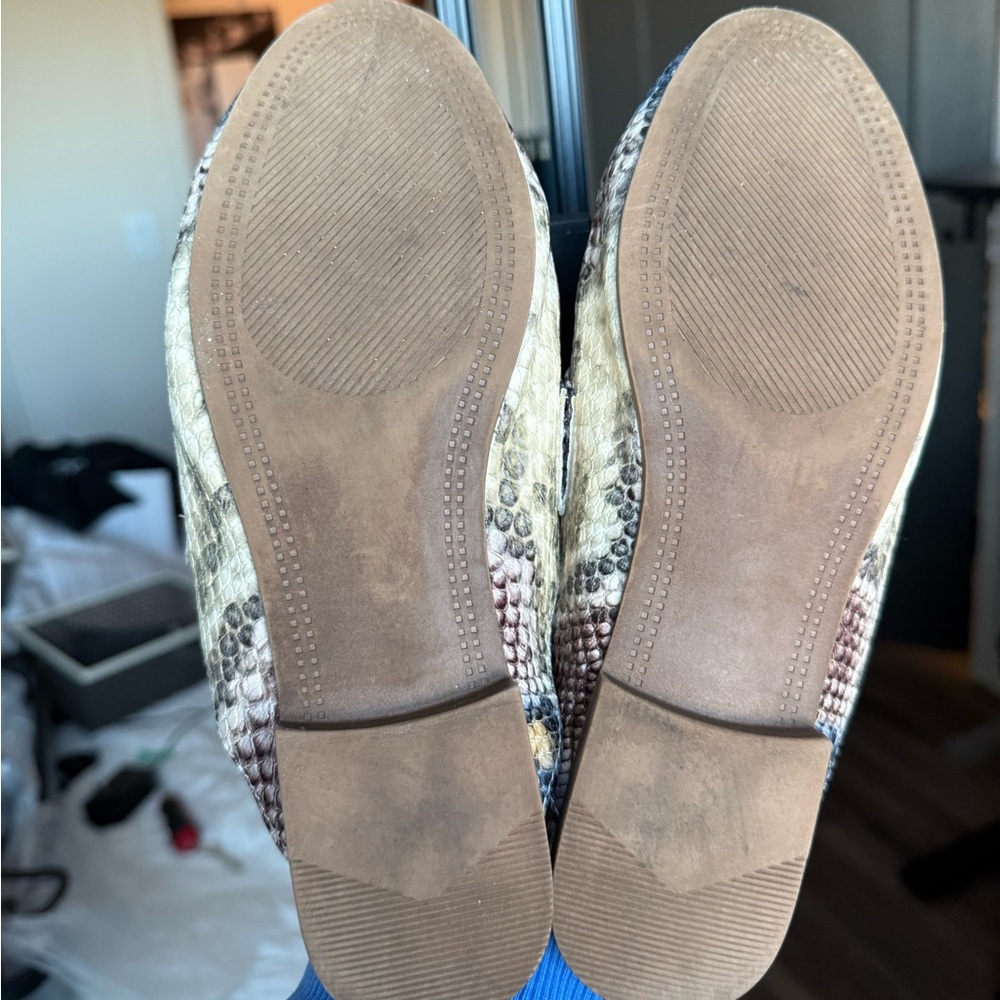 Steve Madden Snakeskin Pattern Loafers with Metal Bit - Picture 6 of 9
